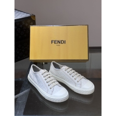 Fendi Low Shoes